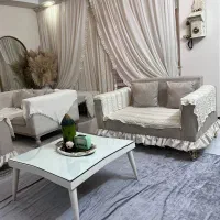 مبل لاوست ۲و کاناپه ۲ نفره همراه با میز وسط|مبلمان خانگی و میز عسلی|تهران, تاکسیرانی|دیوار