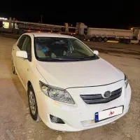 تویوتا کرولا