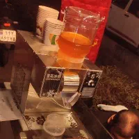 دستگاه بستنی برفی ساز ( snow maker )