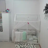 تخت چوبی نوزاد طرح کلبه سفارشی|تخت و صندلی بچه|تهران, زرگنده|دیوار