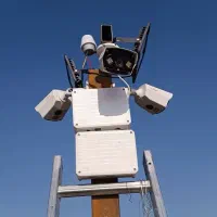 نصاب،نصب دوربین مداربسته،دزدگیر ،جک،برقکاری وآیفون