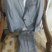 کت شلوار نو|لباس|میانه, |دیوار