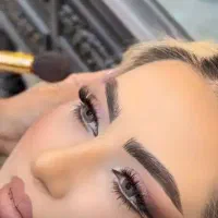 مدل میکاپ