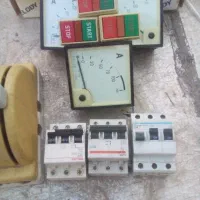 کلید چاقوی و امپر متر و فیوز ۳ فاز