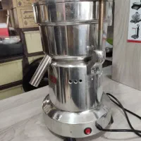 آب میوه گیری صنعتی
