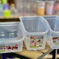 ظروف پلاستیکی یخچال(گالری کوروش)