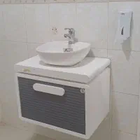 رهن کامل یا اجاره کریم آباد بر خیابان اصلی