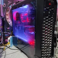 کیس گیمینگ حرفه‌ای قدرتمند، تمیز و آماده استفاده|رایانه رومیزی|فردیس, فردیس|دیوار