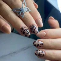خدمات۵۰٪تخفیف کاشت ناخن۲۰۰مژه،کراتین رنگ‌مو شینیون|خدمات آرایشگری و زیبایی|بجنورد, |دیوار