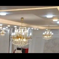 تعدادی لوستر سقفی و دیواری