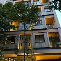 ۲۰۰متر بی نظیر _ خوش نقشه مناسب سکونت سرمایه گذاری