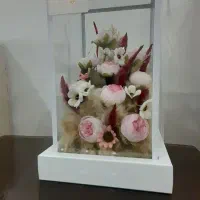 گل به همراه جعبه