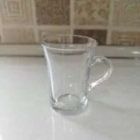 تعدادی ظروف کریستال