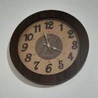 ساعت دیواری