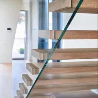 اجرای نرده شیشه ای