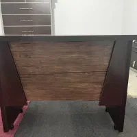 میز اداری و تحریر