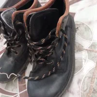 کفش نیم بوت