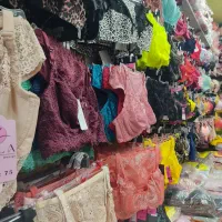 استخدام فروشنده خانم