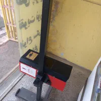 دستگاه تنظیم‌ چراغ لیزری خارجی