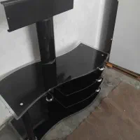 می تلویزیون شیشه ای