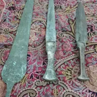 خنجر قدیمی هخامنشی