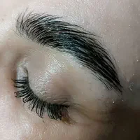 کاشت مژه .لیفت ابرو و مژه