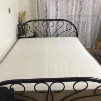 تخت خواب ۲ نفر با تشک رویال