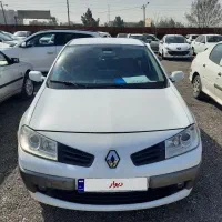 مگان ۲۰۰۰ مدل۹۰