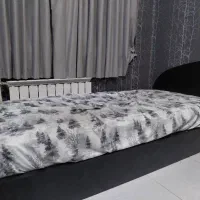 تخت و کمد و کتابخانه و مبل تک نفره