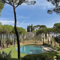 هفتاد متری مدیریت