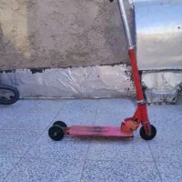 اسکوتر|دوچرخه، اسکیت، اسکوتر|شیراز, کوشک میدان|دیوار
