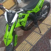 تریل 200 تی فور کویر