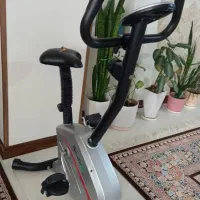 دوچرخه ثابت برند house fit|تجهیزات ورزشی|فردیس, فردیس|دیوار