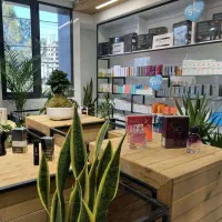 دعوت به عضویت در تیم دراگ استور بزرگ دکتر حاجبانی|استخدام درمانی، زیبایی، بهداشتی|قم, بلوار امین و ساحلی|دیوار