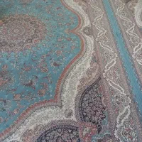 فرش فیروزه ای ۷۰۰شانه جفتش باهم ۱۵۵۰۰