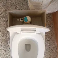 توالت فرنگی کاملا نو