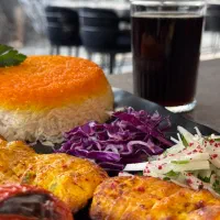 نیازمند آشپز ایرانی فرنگی