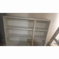 یه عددکابینت فلزی سه در همراه درهای ام دی اف سالم