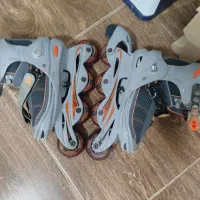 کفش اسکیت سالم