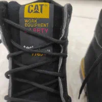 بوت خوش پوش و بادوامCat