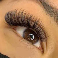 آموزش تخصصی کاشت مژه و بافت مو