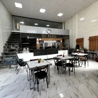 منقل دار و کارگر ساده