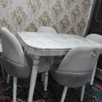 میز ناهار خوری