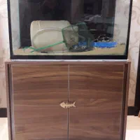 اکواریوم با پایه