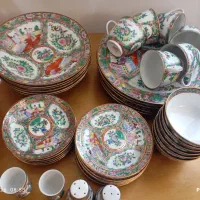 غذا خوری گل مرغی