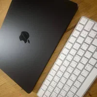 مک بوک پرو m3