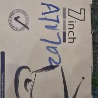تلویزیون ۷ اینچ برای مصارف مختلف