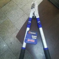 قیچی شاخه زن