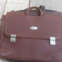 2عددکیف تمام چرم نو هر کدامد 2ملیون و 200|کیف، کفش، کمربند|شهرضا, |دیوار