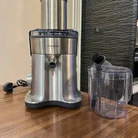 آبمیوه گیری Kenwood مدل je 850 اصل درجه ۱،نایاب